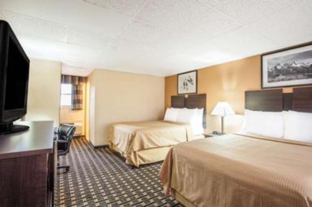 Travelodge By Wyndham South Burlington Exteriör bild